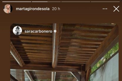 Marta Giron y Sara Carbonero disfrutando de una noche de verano en una de las terrazas de Cabo de Gata.