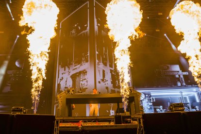 Uno de los momentos más esperados de la noche: la actuación de David Guetta en el Dreambeach de Almería.