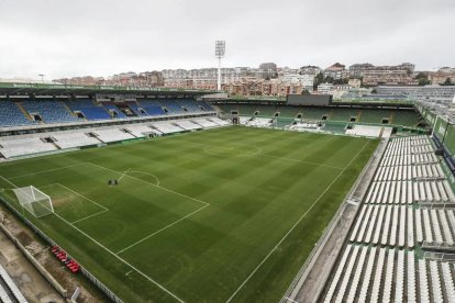 El Sardinero: 22.222 (Racing de Santander).