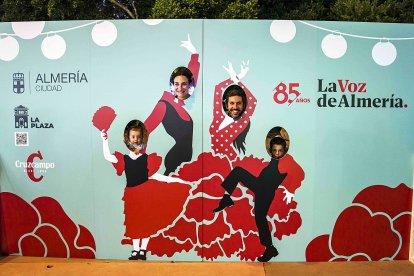 José, Miguel, Silvia y Pablo momentos antes de adentrarse en el Recinto Ferial.