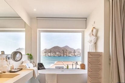 Casa a la venta en San José por 3.280.000 euros.