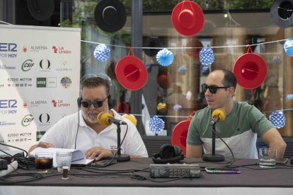 Manuel Horcas ha llegado al set de la Cadena SER.