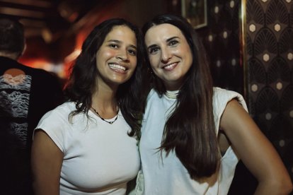 Lucía y Carolina.