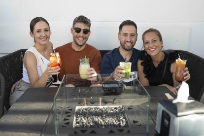 Patricia, Javi, Antonio y Rocío se divirtieron durante toda la tarde en Ático HO.