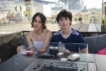 Irene Rubio y Julio Balerma pasando la tarde en Ático HO tras la Feria del Mediodía.