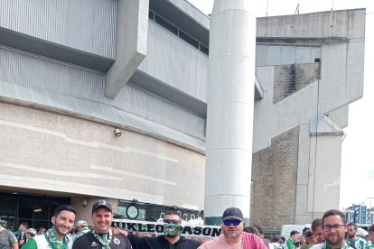 Sentimiento rojiblanco en El Sardinero.