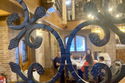 Decorado de Tinta Negra que hace de cada sala un lugar más acogedor.