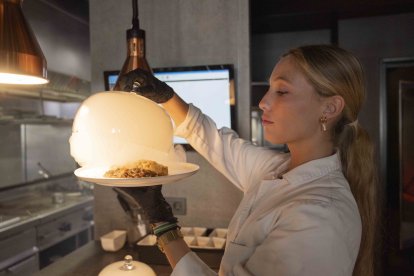 La camarera Yoco Hernández