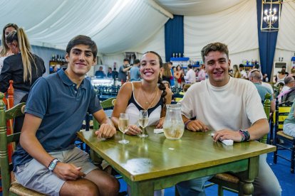  Alejandro Guerrero, Mar Salmerón y Jorge Casado.