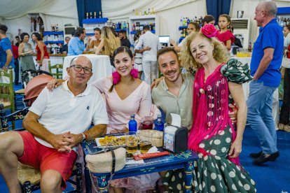 Andrea Esteban, José Martos, Apolonia Berbel.