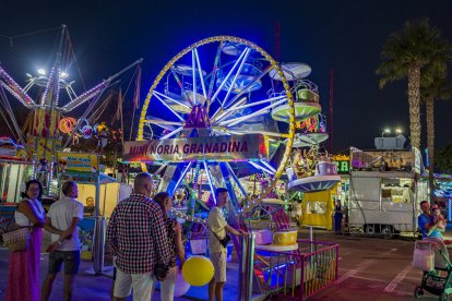 La noria, una de las principales atracciones para los más pequeños. 
