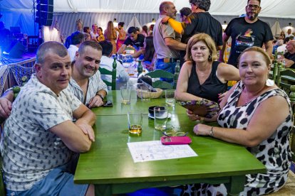  Enrique Bernabé, Juan José Martín, Rosario Martínez e Inés Gil.
