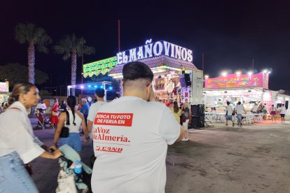 El fotógrafo de LA VOZ, Giuliano Yacuzzi, captando los mejores momentos con su cámara.