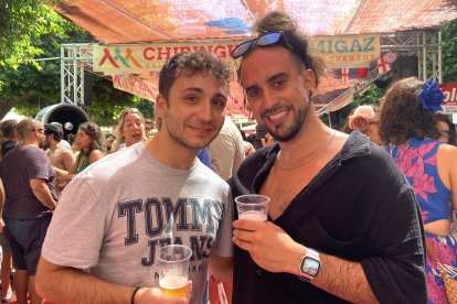 David y Cristóbal , amigos desde hace tres años y compañeros de piso, uno de Murcia (izquierda) y otro de Almería.