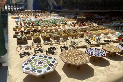 Piezas de cerámica de la feria de alfarería de este martes.