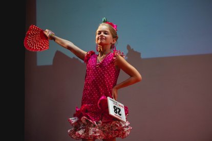 Nayara Tur Huyghe fue la ganadora del premio Especial Flamenca \'Curro Ruiz\'.
