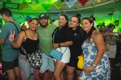 Yael, Jair, Ssoreixis y Estefanía.