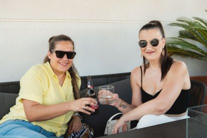 Alejandra Valera y Ana Isabel Bañuls.