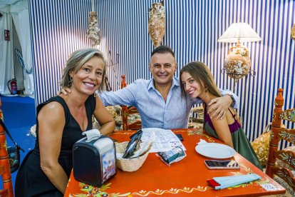 Ana Matilla, Antonio Becerra y Ana Becerra.