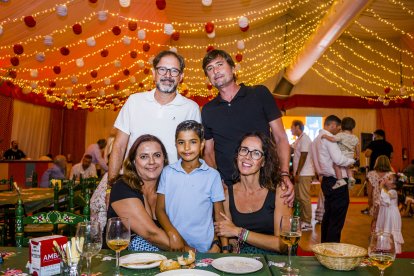 Lola Sorbas, David Baños, Nacho Mendieta, Noelia Mengíbar y José Antonio.