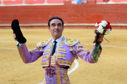 Enrique Ponce, agradecido.