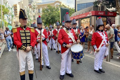 Almería recuerda su historia con la recreación de Los Coloraos.