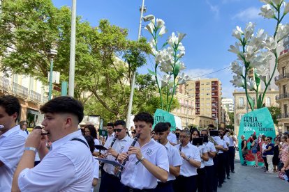 Almería recuerda su historia con la recreación de Los Coloraos.