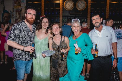 Rodrigo Batlles, Noelia gara, Rosa Carrión, Nadia Ciruea y Jaime Pérez