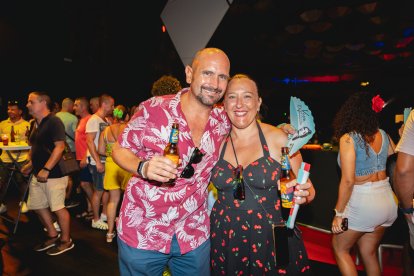 Emilo Martínez y Marina carrera, presidenta de asEmilo Martínez y Marina carrera, presidenta de la Asociación de Vecinos Plaza de Toros.