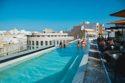 Ambientazo en Ático HO en la tarde de este viernes.