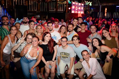 Ambientazo en Mordisko.