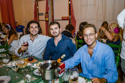 Ricardo Gil, Enrique Pedriza y Miguel Jiménez.