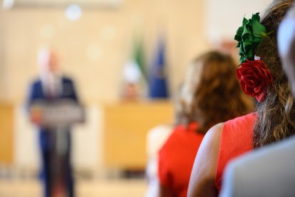 El salón de plenos acogió un año más el Homenaje a Los Coloraos.