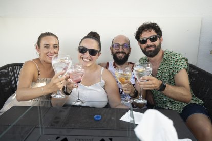 Laura Rodríguez, Mapi Garrido, Chechu Sánchez y Juanlu Vilchez.