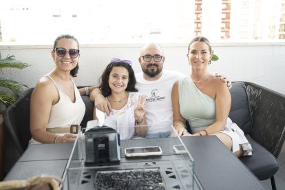 Maricarmen Berbel, Carmen Crespo, Antonio Crespo y Nuria Crespo.