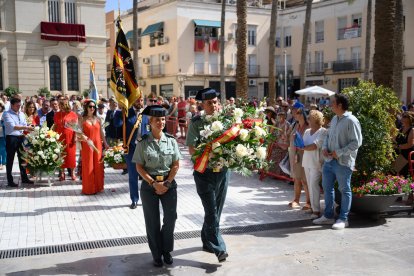 La Guardia Civil, en la ofrenda a la Virgen del Mar.