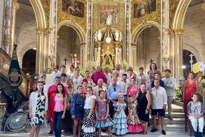 Ofrenda floral a la Virgen del Mar de la Santa Cena.