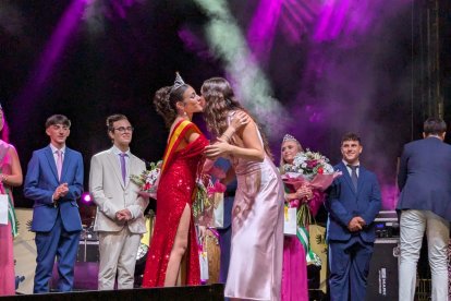 Gala de Reina y Damas de las Fiestas de San Agustín.