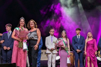 Gala de Reina y Damas de las Fiestas de San Agustín.