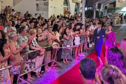 Gala de Reina y Damas de las Fiestas de San Agustín.