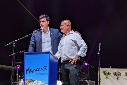 Paco Baraza fue el pregonero, junto al alcalde Francisco García.