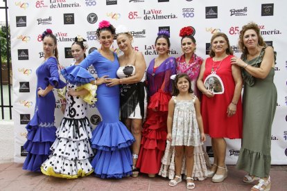 Queren, Marí Carmen, Ainara, Juani, María y amigas.