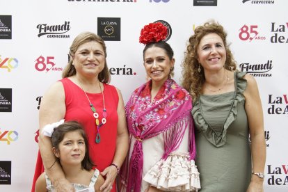 Las tres Marías e Inés.