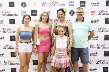 Erika, Isabel, Olga, Libia y Antonio.