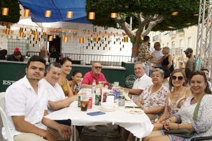La familia de Colombia les visita por primera vez en España.