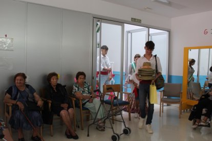 Feria del mediodía para los mayores.