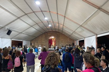 Colas ante la Pequeñica