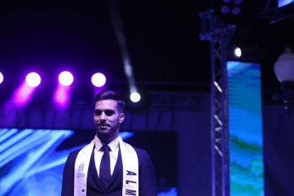 Fran Zafra con su banda de Almería.