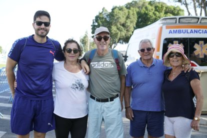Peregrinos que subieron a Dalías el sábado por la tarde para ver al Cristo de la Luz.