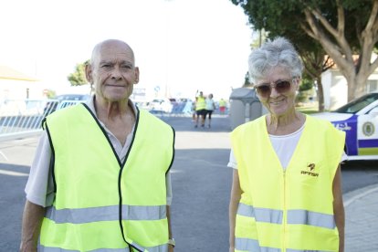 Peregrinos que subieron a Dalías el sábado por la tarde para ver al Cristo de la Luz.